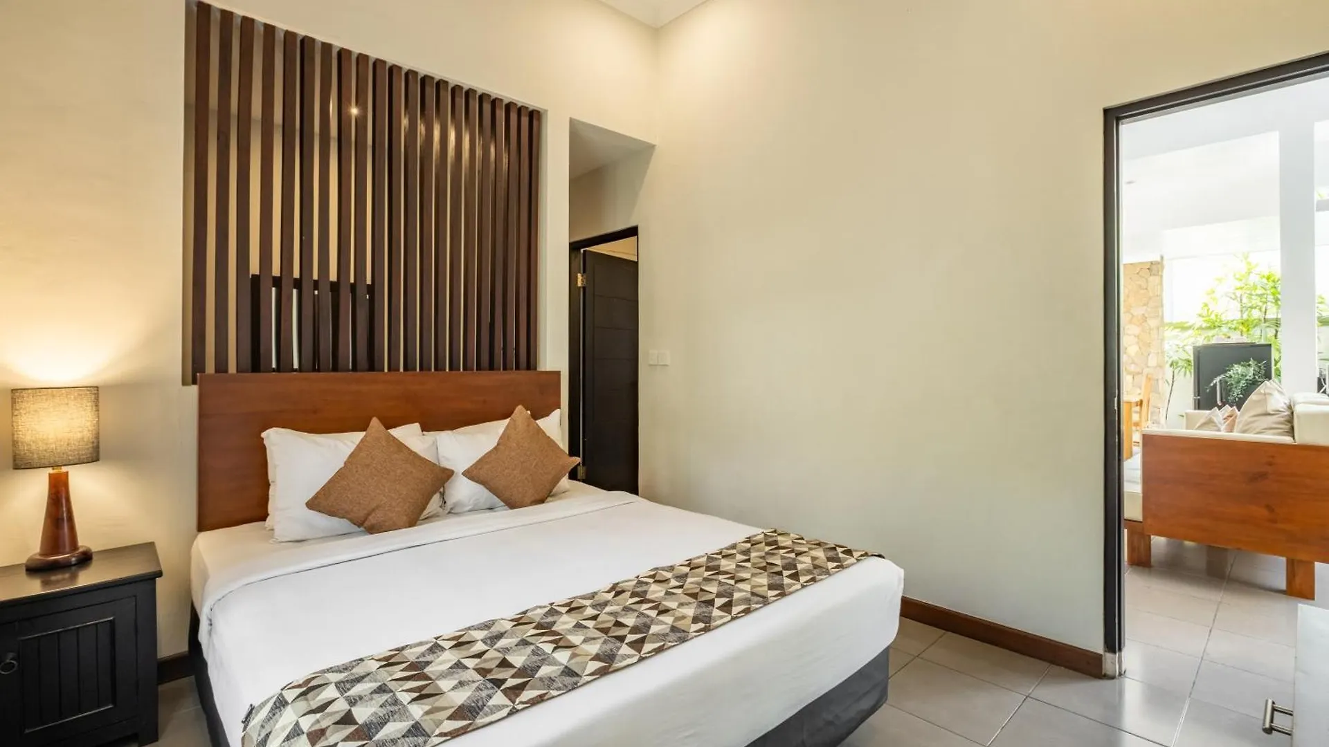 Kisaraa Villa Kerobokan  Kerobokan (Bali)