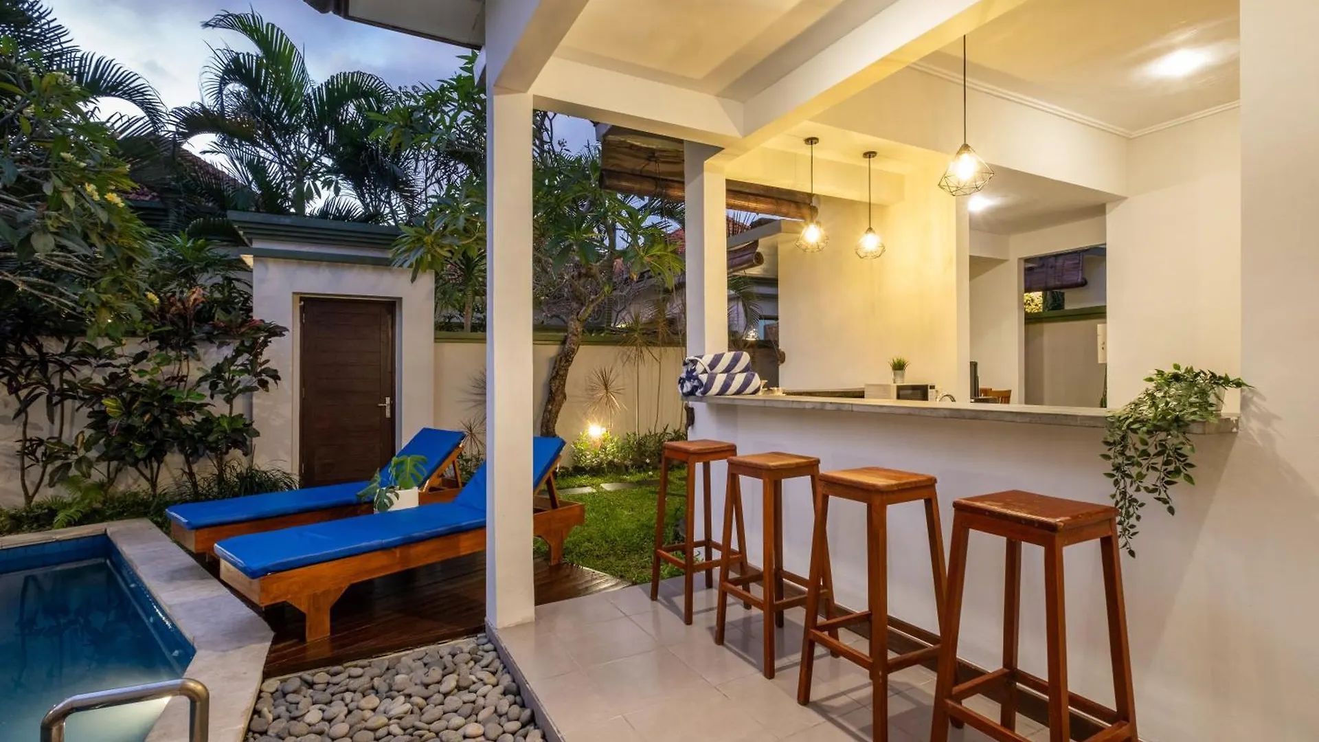 Kisaraa Villa Kerobokan  0*, Kerobokan (Bali) Indonesia