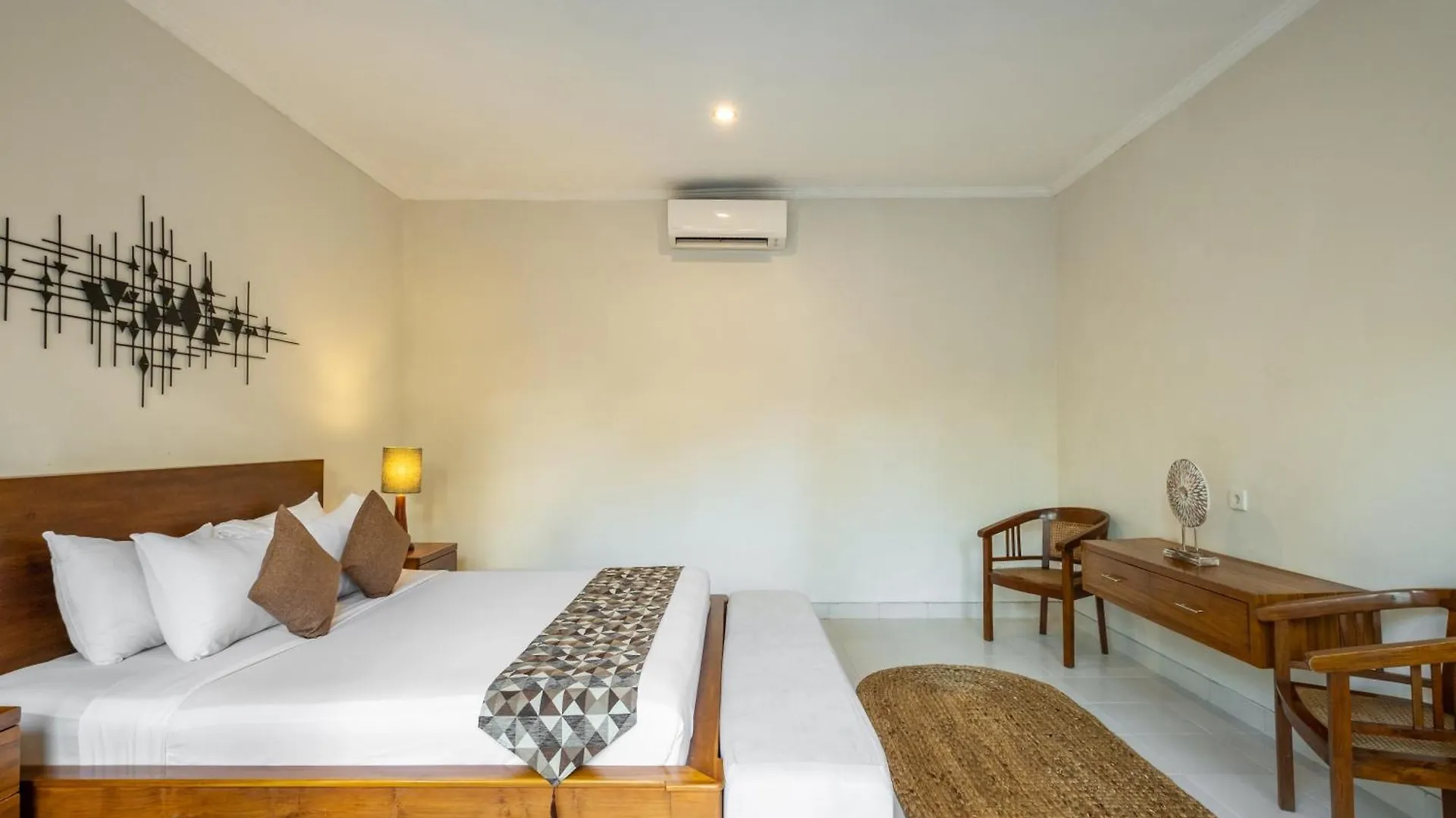 Kisaraa Villa Kerobokan  Indonesia